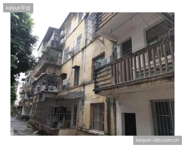 为什么上世纪90年代建设的大批场馆，宁可闲置也不愿启动多功能改造？